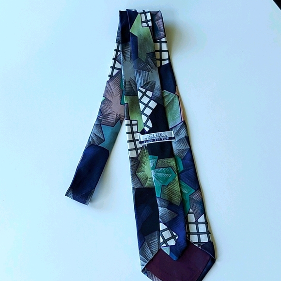 TIP TOP Tie - Picture 3 of 5
